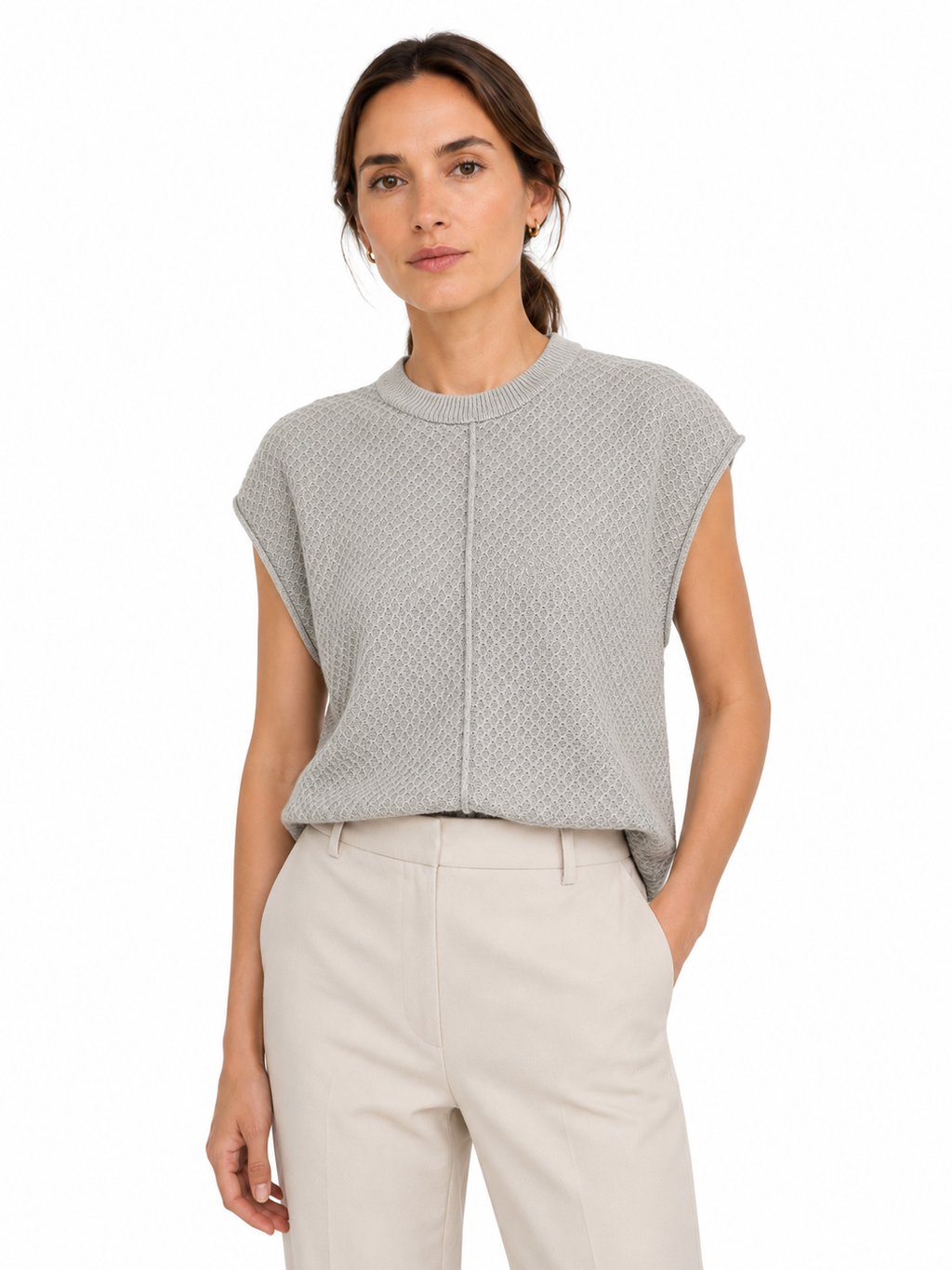 MY017 gray textured sleeveless sweater tank front model view