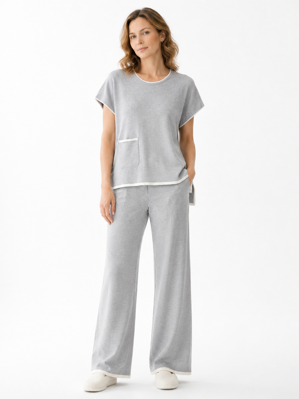 MY001 gray contrast-trim sleeveless knit set front model view