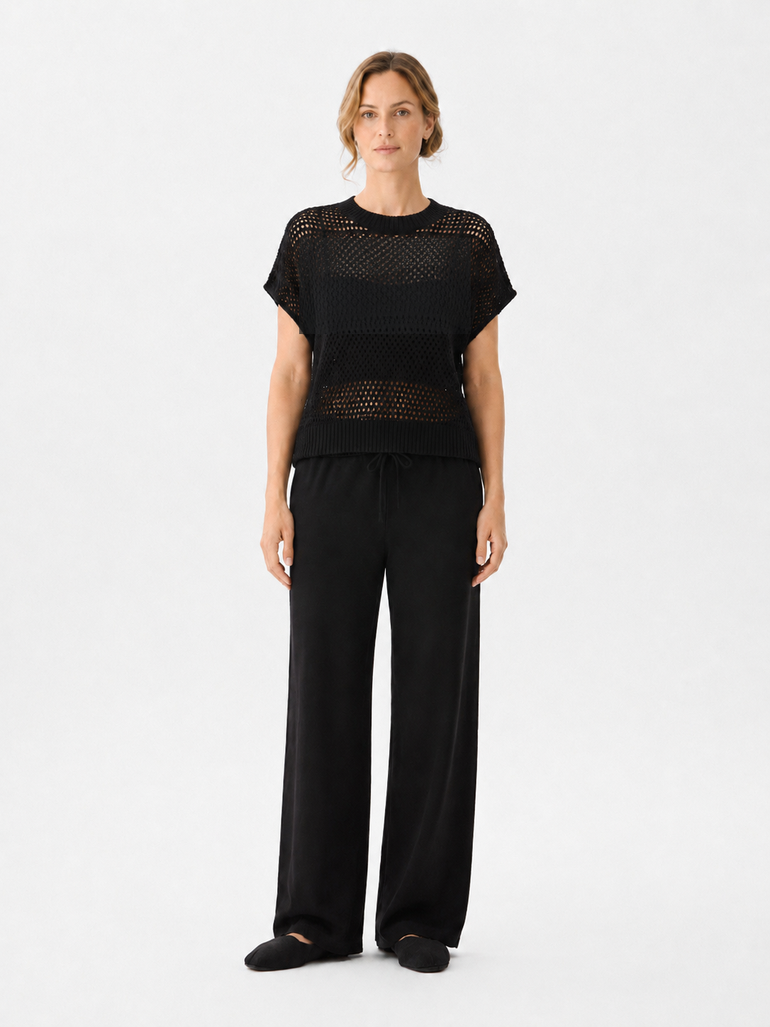 MY010 black open-knit sleeveless top & pants set front model view