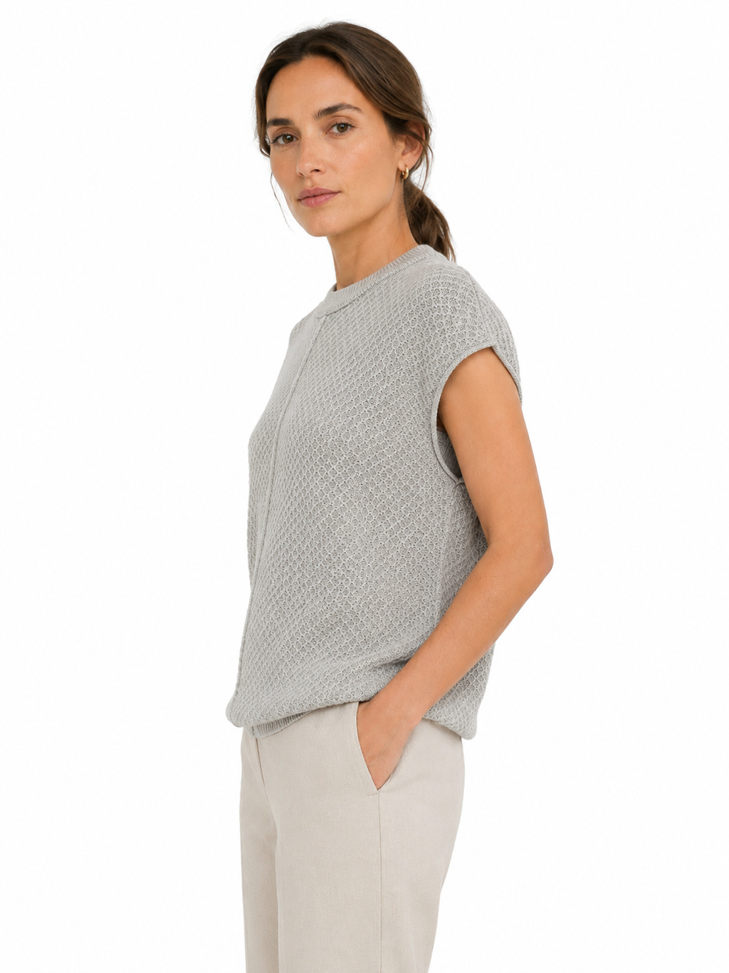 MY017 gray textured sleeveless sweater tank side model view