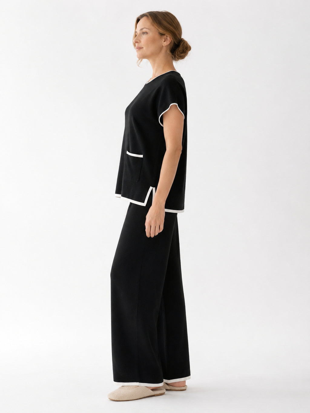 MY001 black contrast-trim sleeveless knit set side model view