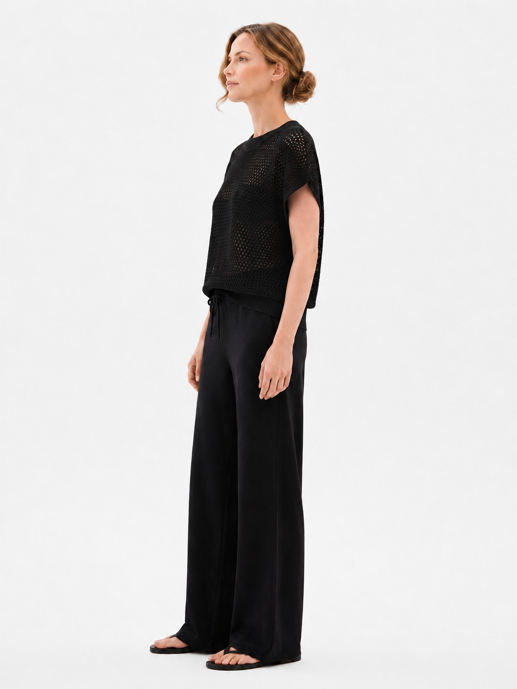 MY010 black open-knit sleeveless top & pants set side model view