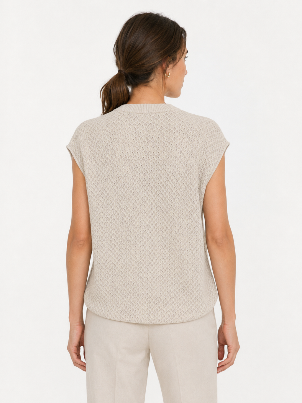 MY017 gray textured sleeveless sweater tank back model view