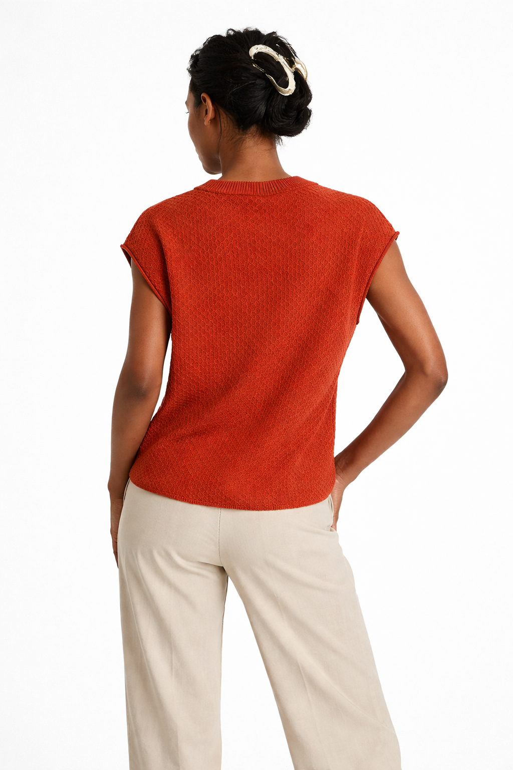 MY017 red textured sleeveless sweater tank back model view
