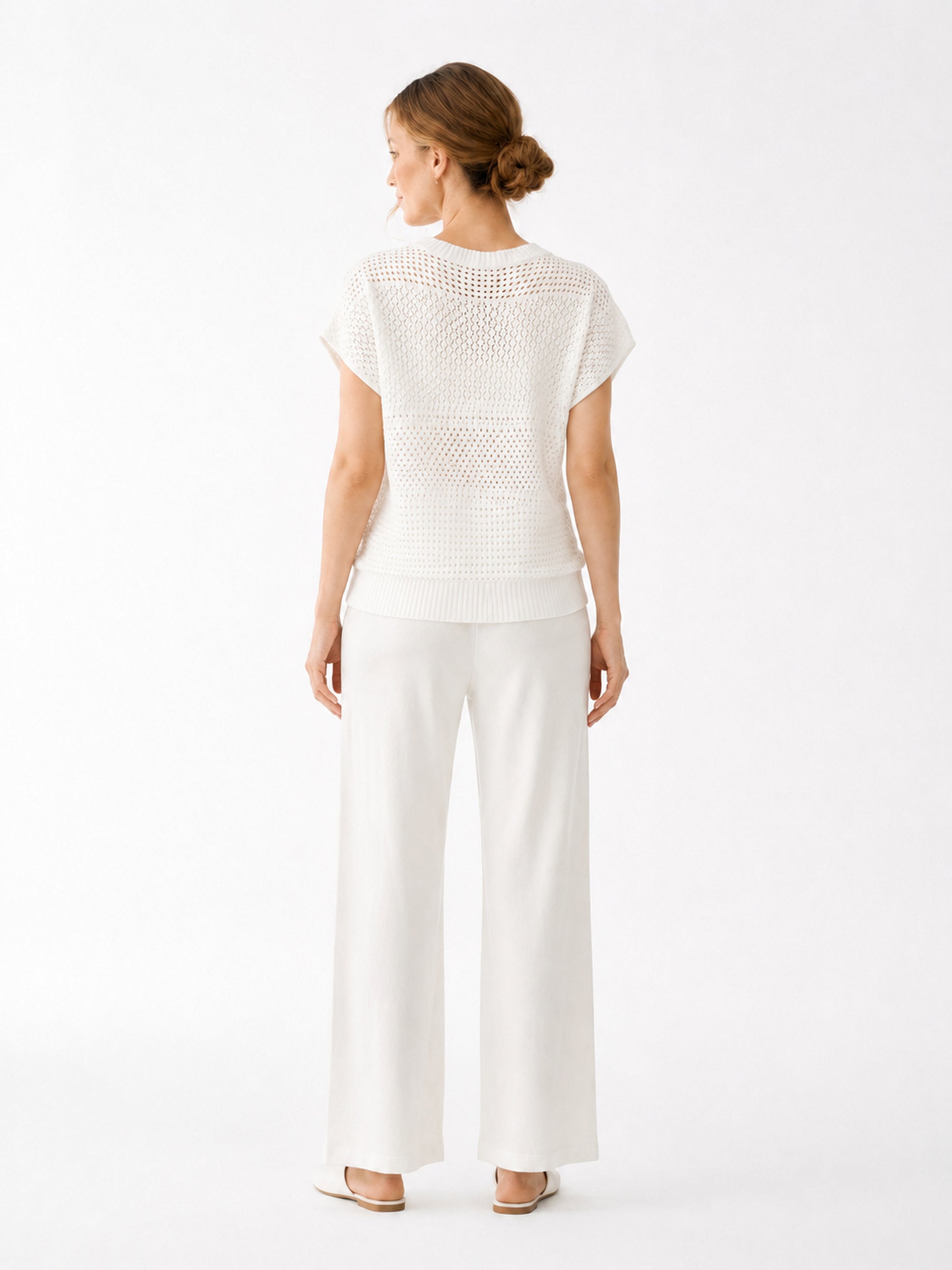 MY010 white open-knit sleeveless top & pants set back model view