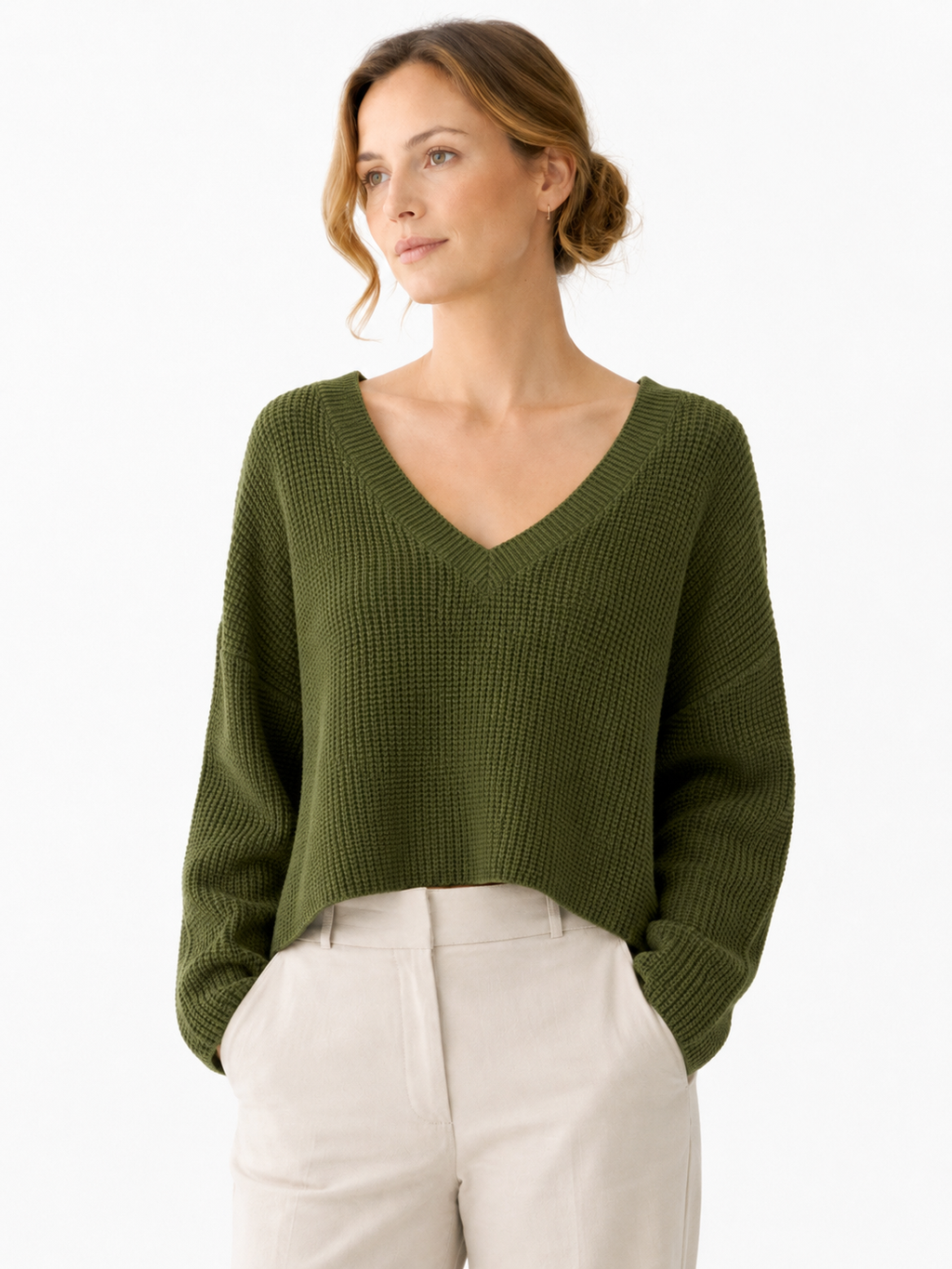 MY016 green cropped v-neck knit sweater full-body model view